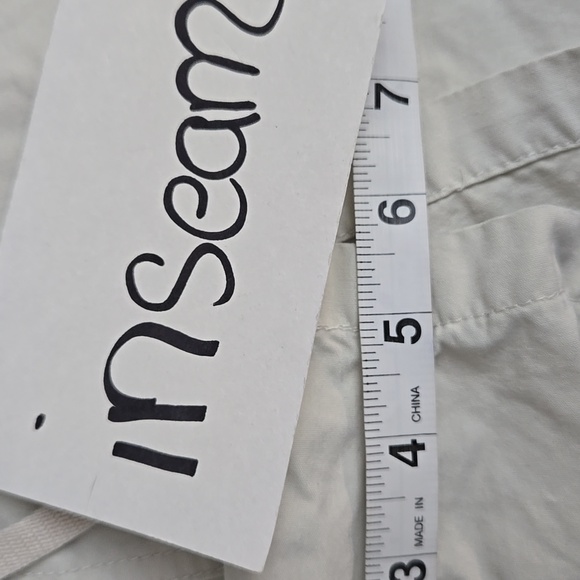 old navy white cargo shorts - Picture 6 of 6